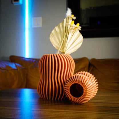 Rosebud HomeGoods CADRE Vase